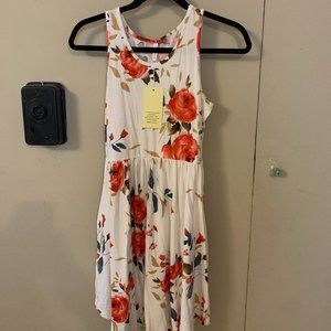 NWT Women's Summer Sleeveless Casual Dresses